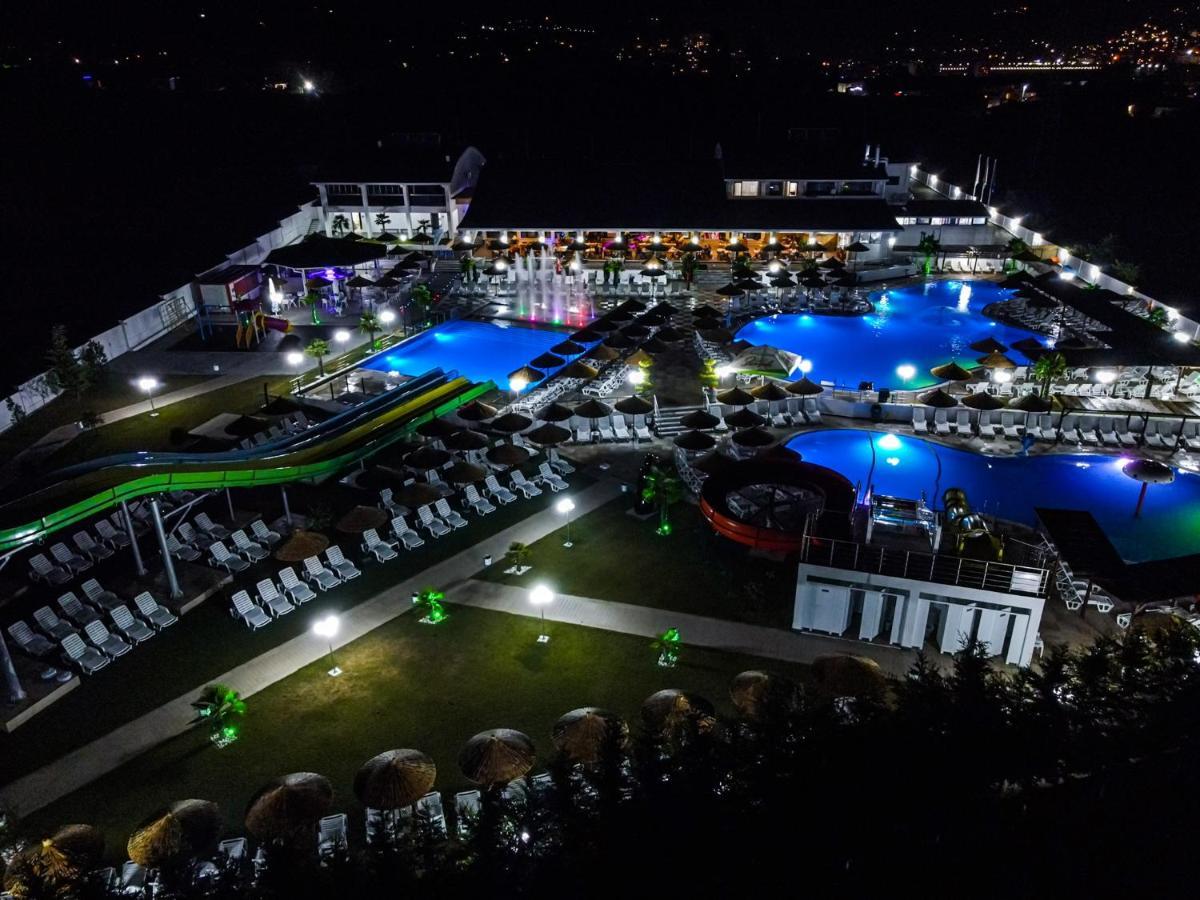 Hotel Aqua Kurdzhali Ngoại thất bức ảnh