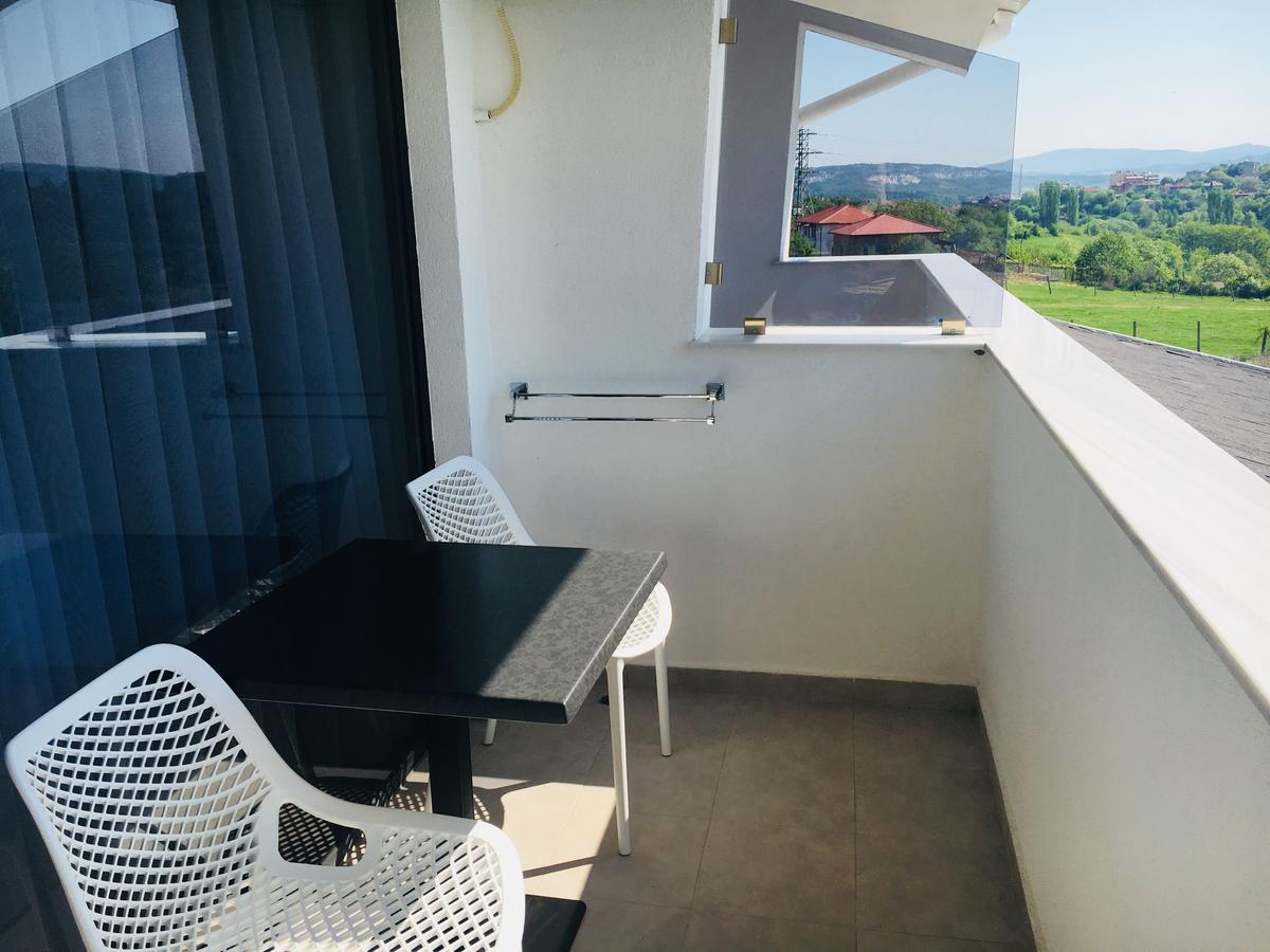 Hotel Aqua Kurdzhali Ngoại thất bức ảnh