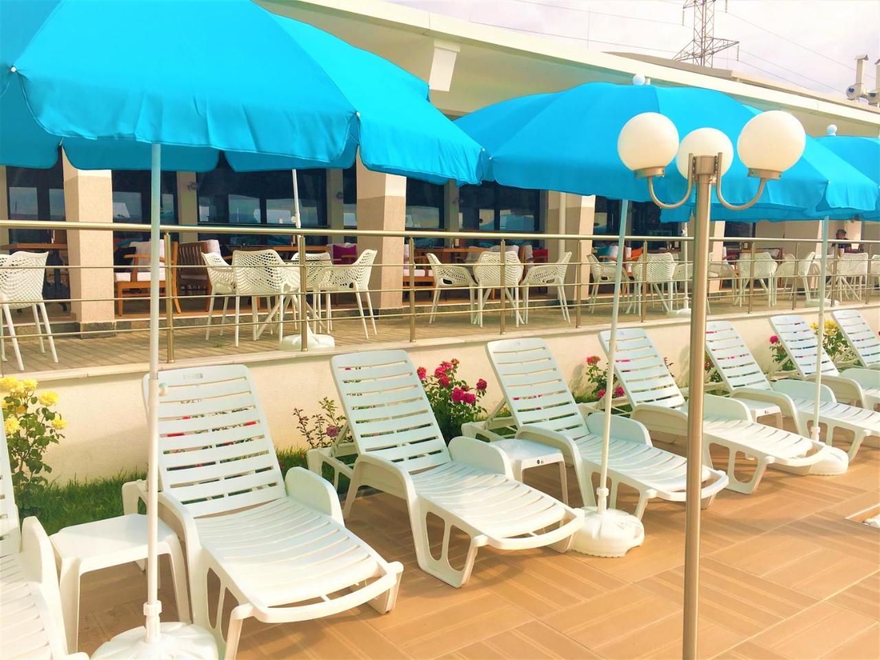 Hotel Aqua Kurdzhali Ngoại thất bức ảnh