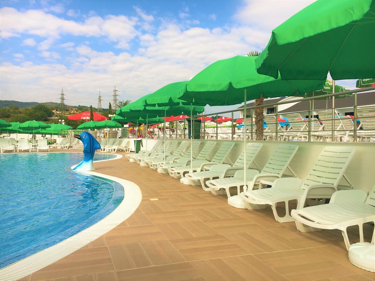 Hotel Aqua Kurdzhali Ngoại thất bức ảnh