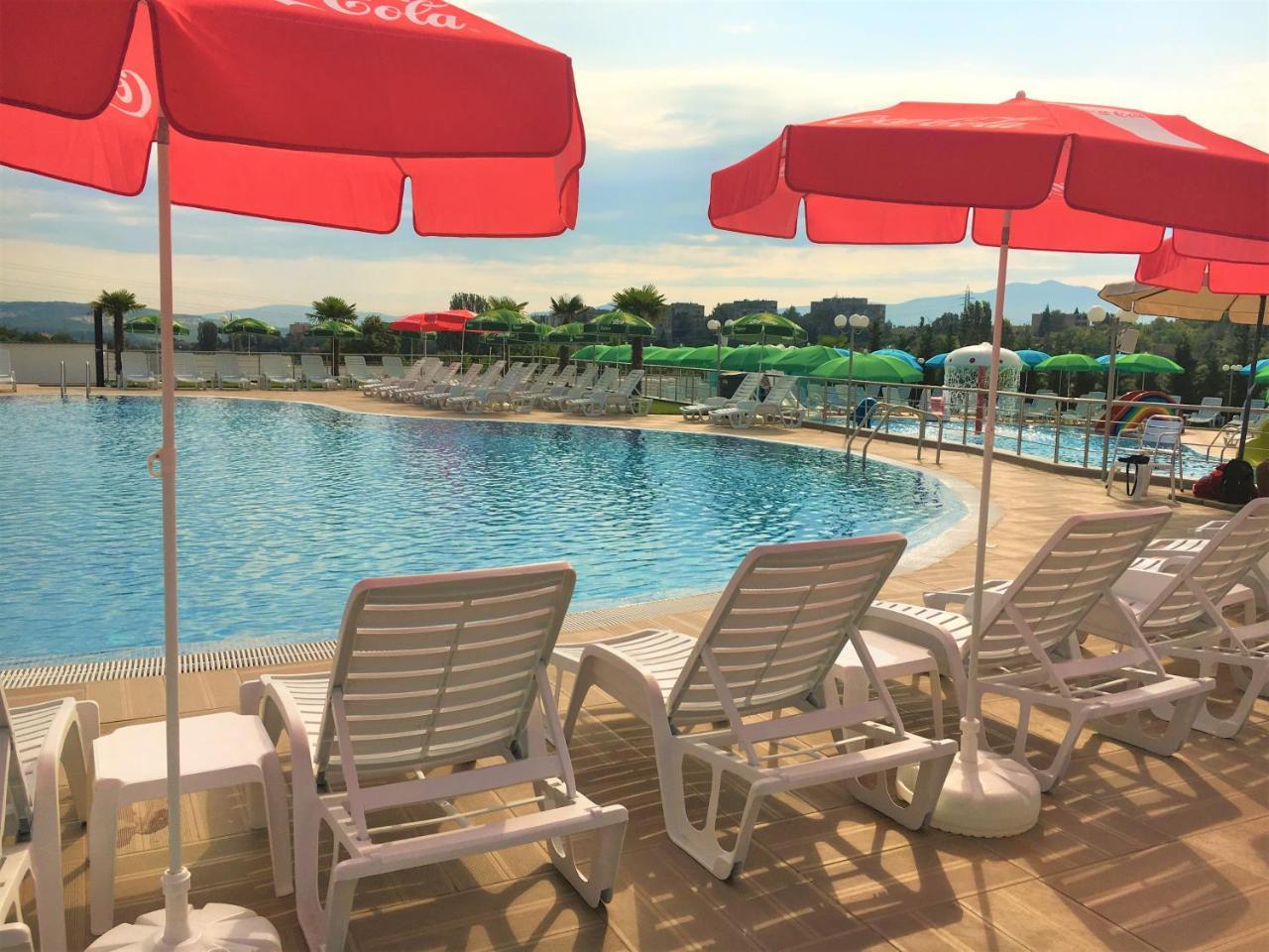 Hotel Aqua Kurdzhali Ngoại thất bức ảnh